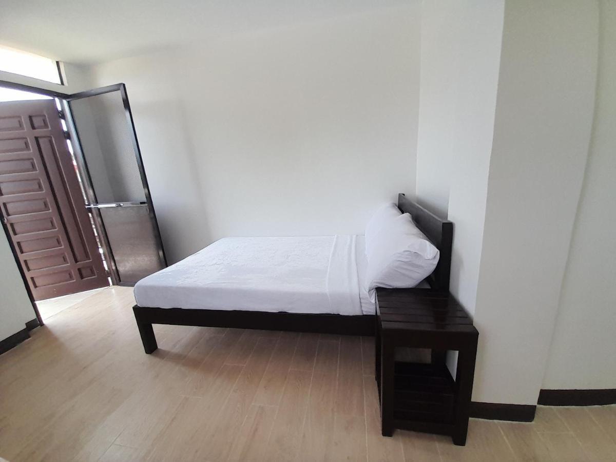 Palawan Residence 公主港 外观 照片
